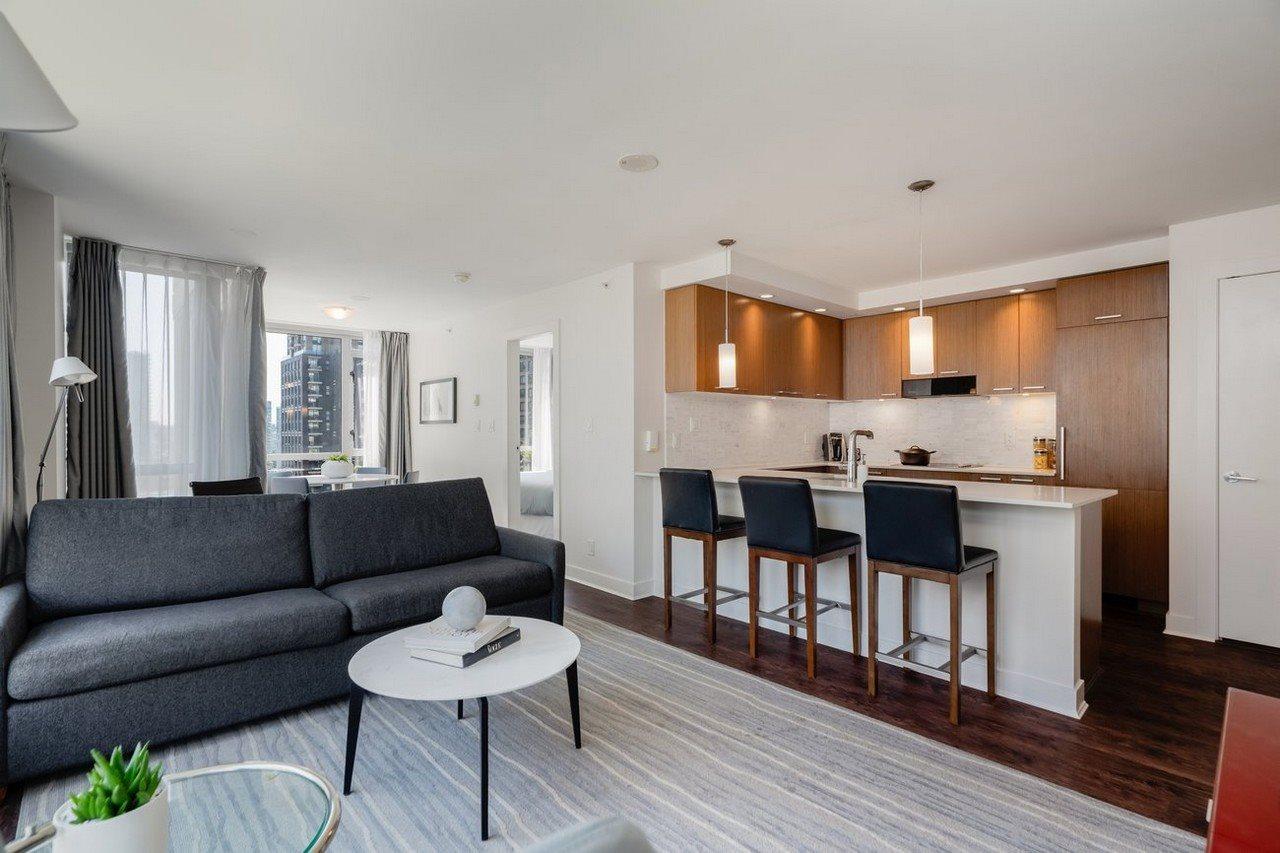 Level Vancouver Yaletown - Seymour 외부 사진 A typical apartment at the hotel